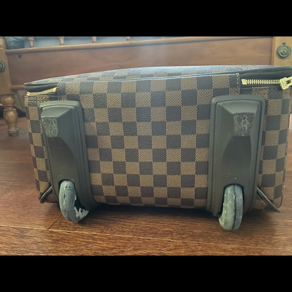 Louis vuitton PEGASE 45 in DE Sold - Picture 13 of 16